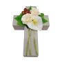 Konstgjord blomsterarrangemang med ros, anthurium, nypon NINNA, planteringskors, vit-röd, 30x18x11cm