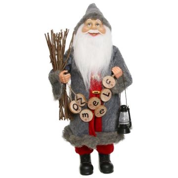 Jultomtefigur ULRICH, vedbunt, lykta, välkomstkedja, grå-röd, 22x14x45cm Jultomtefigur ULRICH, vedbunt, lykta, välkomstkedja, grå-röd, 22x14x45cm