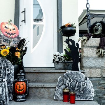 Halloween – Trick or Treat Halloween – Trick or Treat