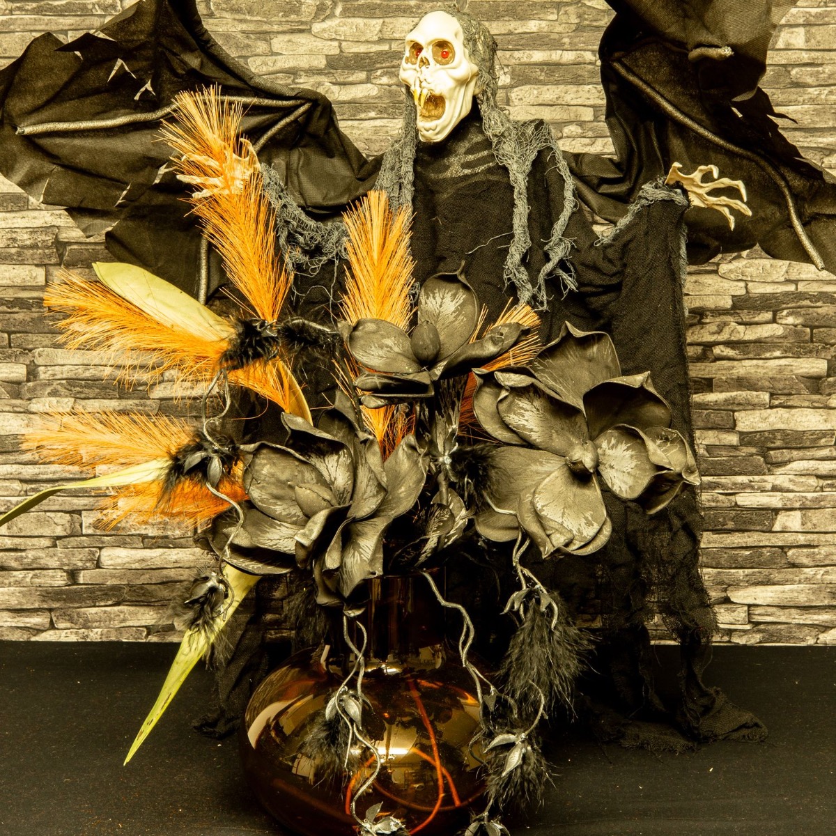 Dark Beauty with Death Angel